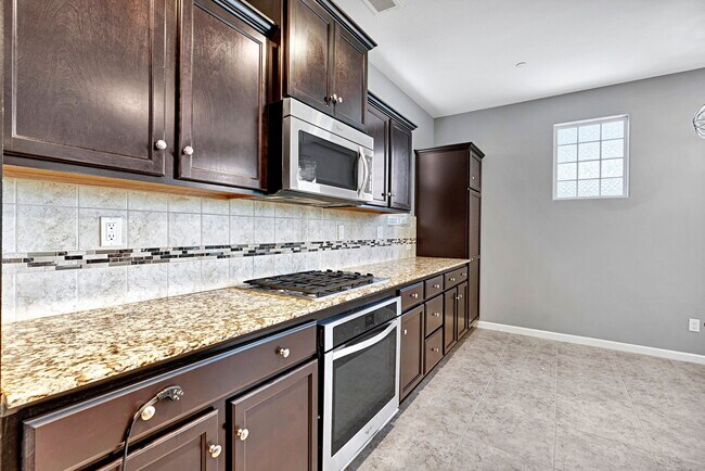 Building Photo - 1446 Sundial Way