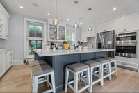 Building Photo - 83 Main St