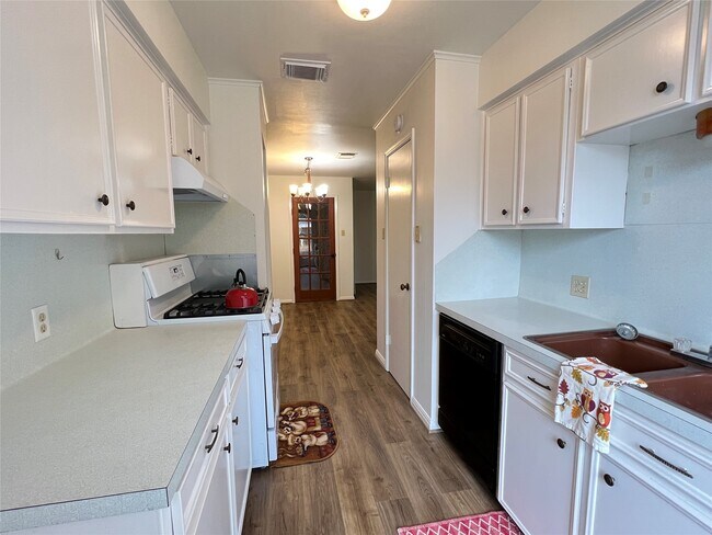 Building Photo - 2232 Ripple Creek Dr