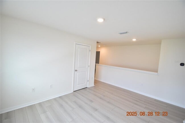 Building Photo - 8075 Broad Pointe Dr