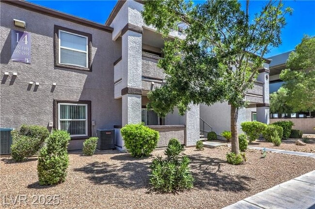 Building Photo - Las Vegas Condo For Rent