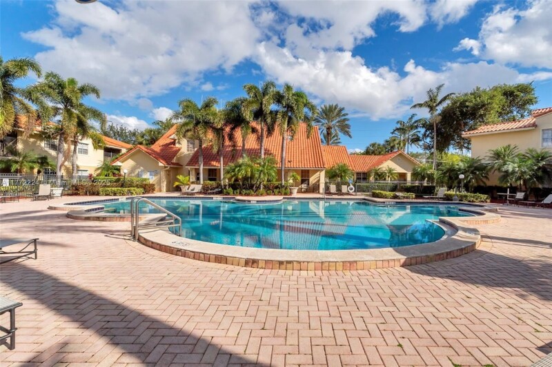 Building Photo - 1263 SW 46th Ave