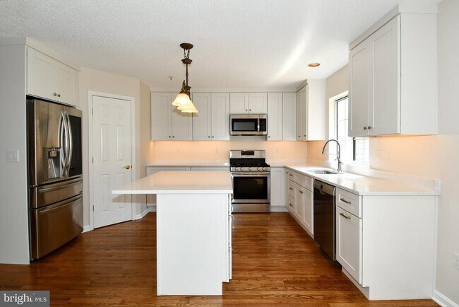 Building Photo - 15108 Cider Wood Ct