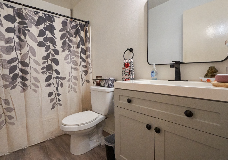 Building Photo - 14616 Vía El Camino