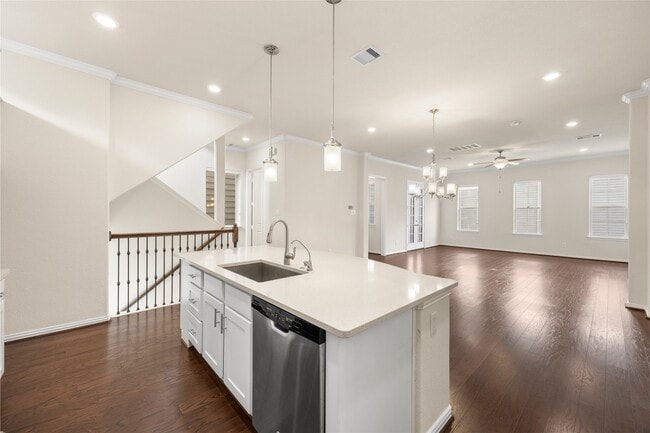 Building Photo - 8911 Wind Springs Dr