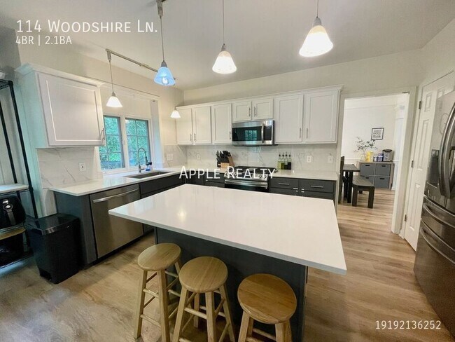 Building Photo - 114 Woodshire Ln