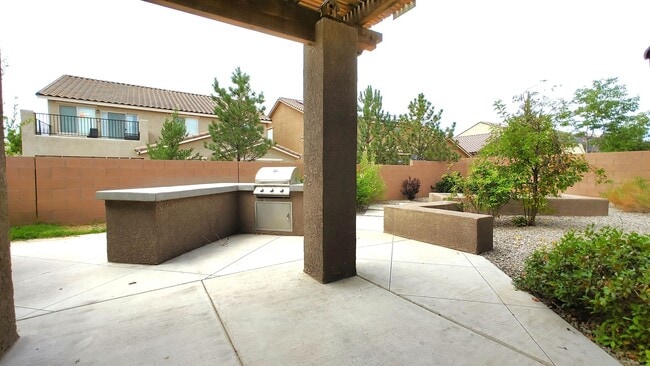 Building Photo - Lovely Rio Rancho Home! 4 Bedroom, 2 bath!