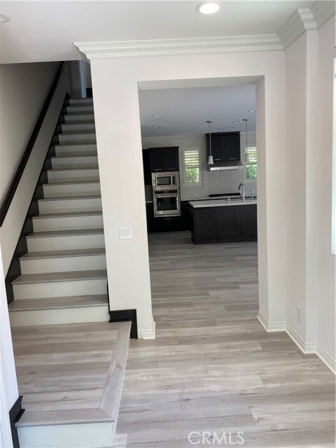 Building Photo - 140 Hemisphere