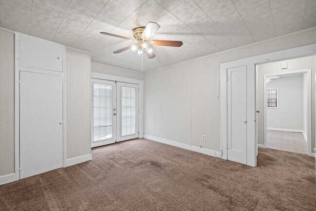 Building Photo - 2313 20th St