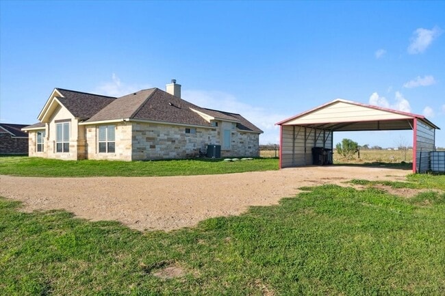 Building Photo - 2407 Thuesen Rd