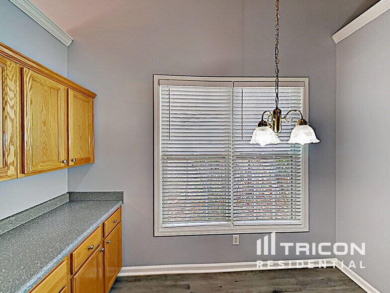 Building Photo - 420 Heathcliff Ct