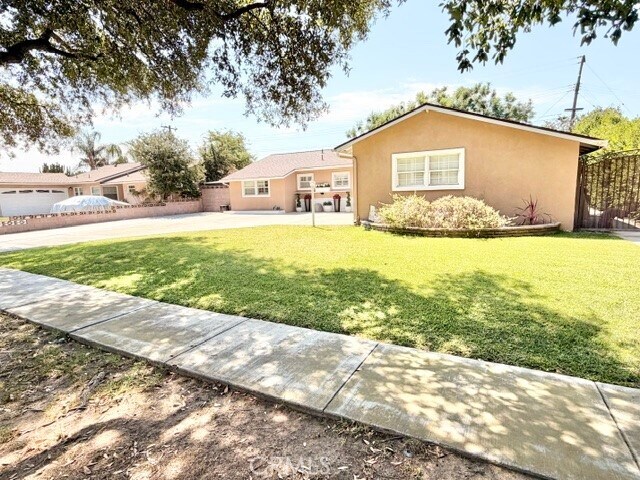Building Photo - 1418 Isabelita Ct