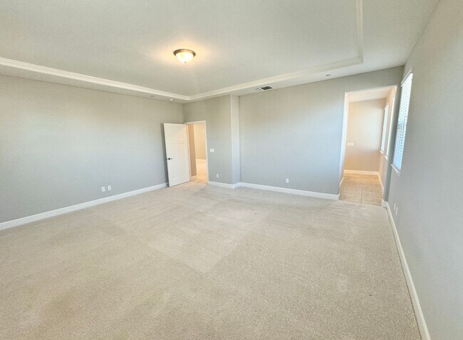 Building Photo - Beautiful home in Springlake!!