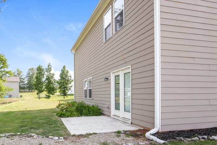 Building Photo - 307 Alexander Ln