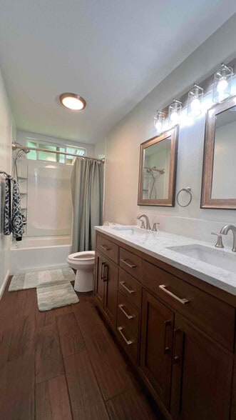 Building Photo - 2770 Pulima Dr