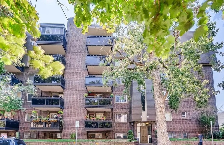 Building Photo - 1233 N Ogden St