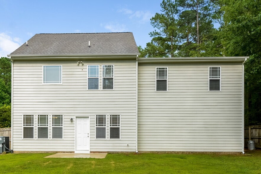 Building Photo - 4812 Landover Ridge Dr