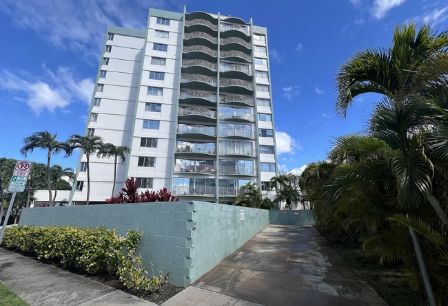Building Photo - 710 Lunalilo St