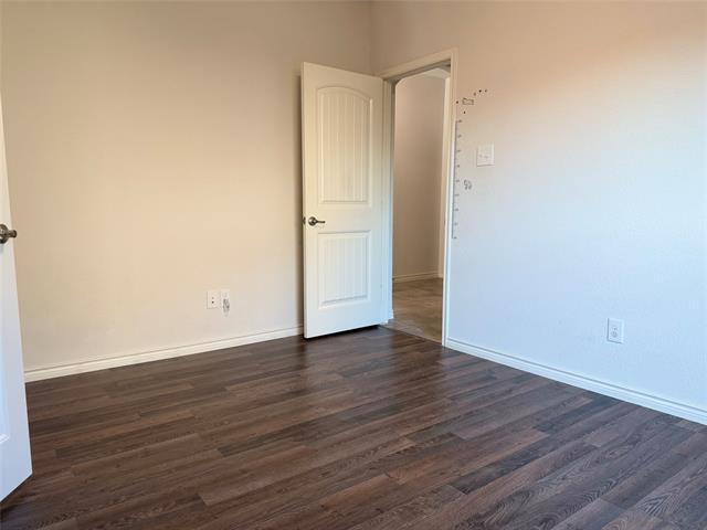 Building Photo - 916 Laredo Ct