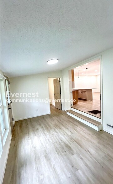 Building Photo - 11800 Dolly Pond Rd