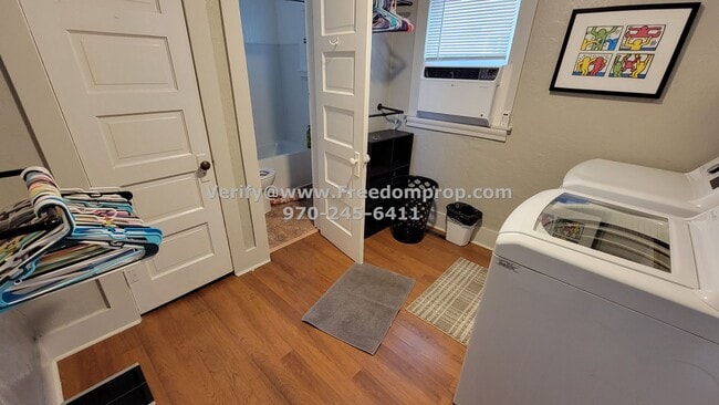 Building Photo - MONTH TO MONTH  - Short Term Rental FURNIS...