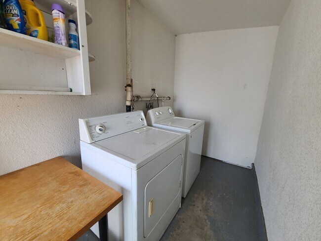 Building Photo - 11234 San Lucas Dr