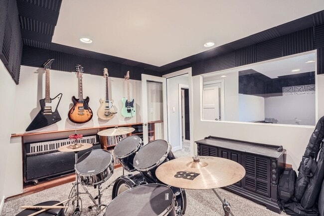 Building Photo - Charming, Fully Updated Home with Unique Features!