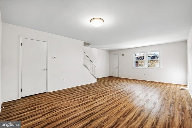 Building Photo - 144 New Cedar Ln