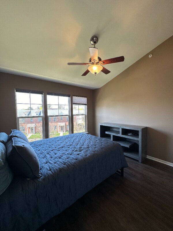 Building Photo - 385 Windmill Dr