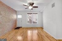 Building Photo - 1517 S LeCount St