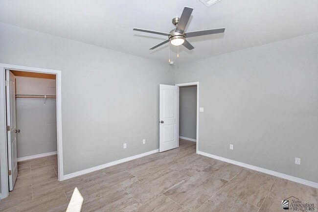 Building Photo - 643 S Orange Ave