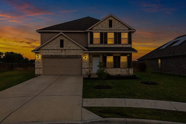 Building Photo - 12900 Cerro Castellan Trace