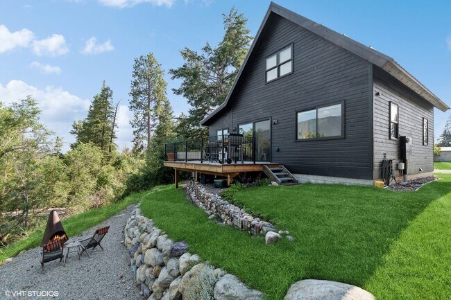 Building Photo - Furnished 2 Bed 2 Bath Columbia Falls Home