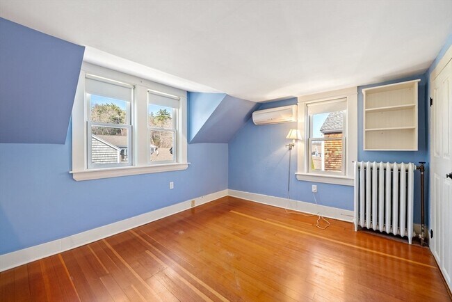 Building Photo - 14 Morse Ct