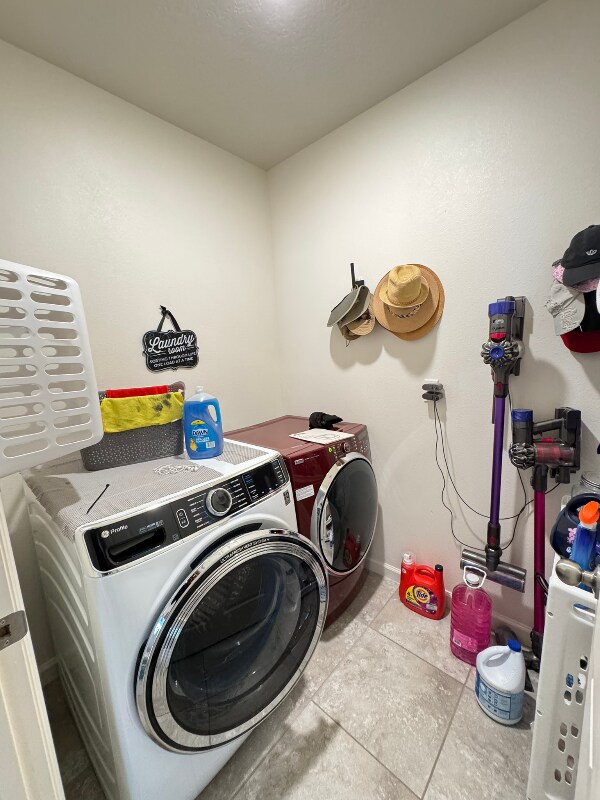Building Photo - 4564 Magenta Isles Dr