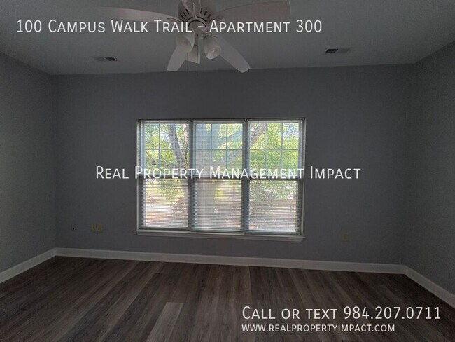 Building Photo - 100 Campus Walk Trl