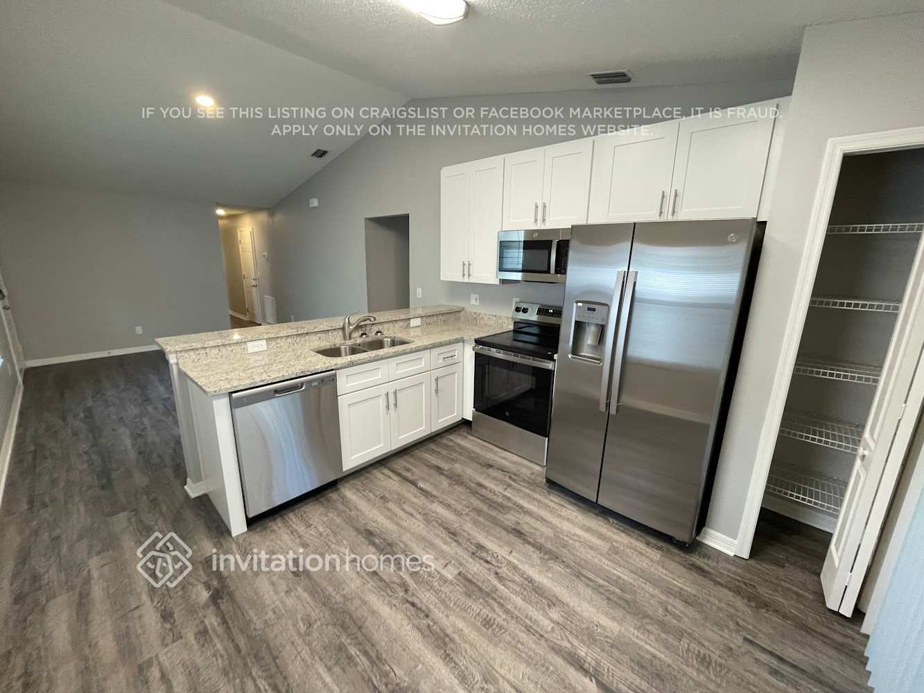 Building Photo - 4413 Longshore Dr