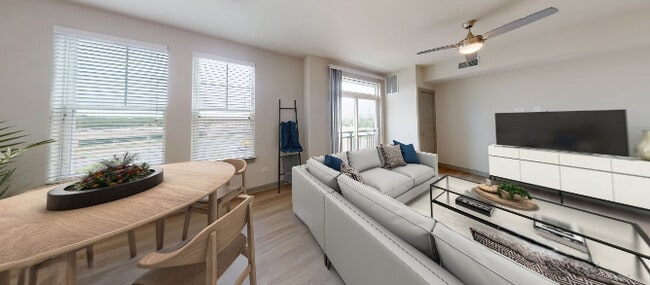 Building Photo - 680 E Algonquin Rd