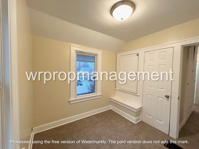 Building Photo - 4121 Kingsbury Ave