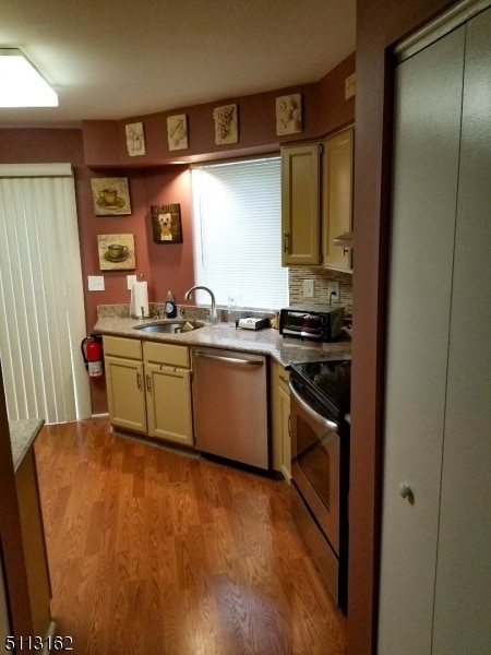 Building Photo - 25 Stevens Ct