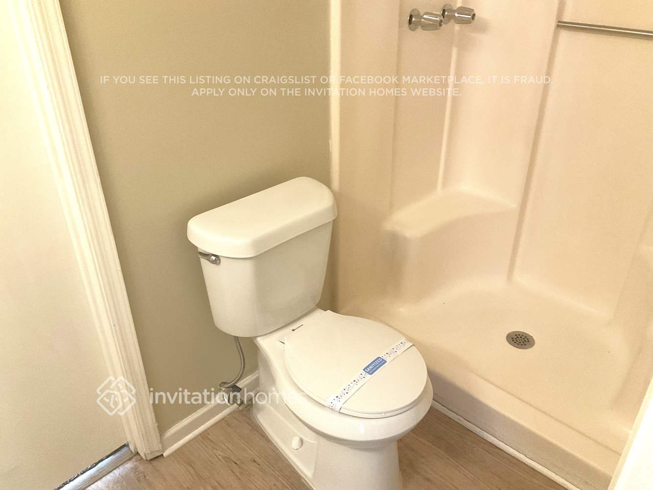 Building Photo - 4745 N View Rd NW