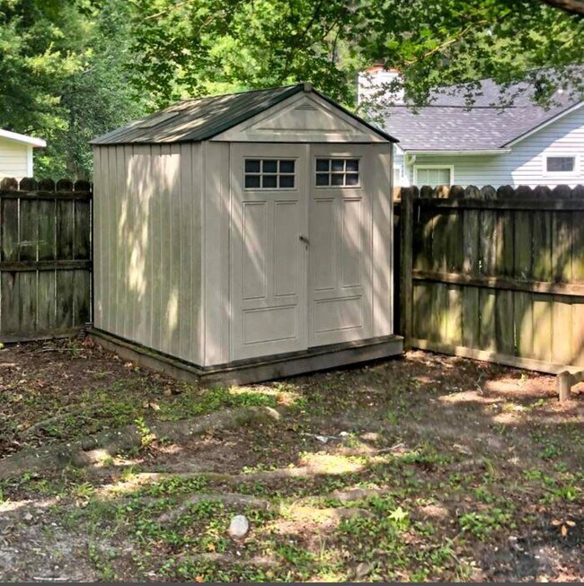 Building Photo - North Charleston 4 bedroom home