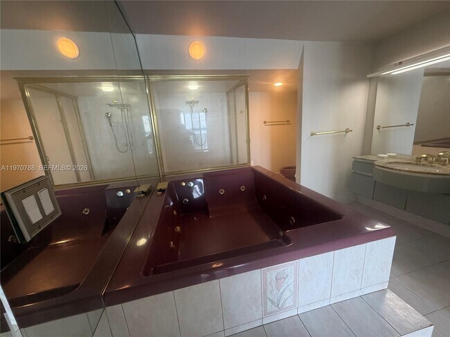 Building Photo - 7928 West Dr