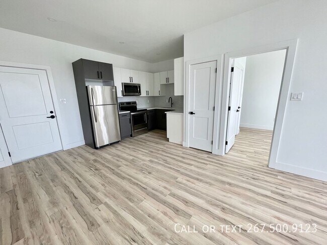 Building Photo - Brand new One and Two Bedrooms. Great Loca...