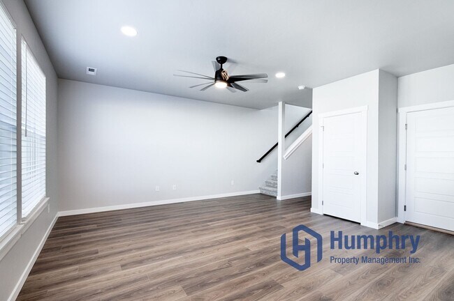 Building Photo - Home in a great are of Meridian