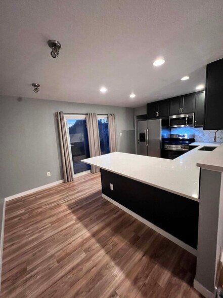 Building Photo - 4615 Frost Dr