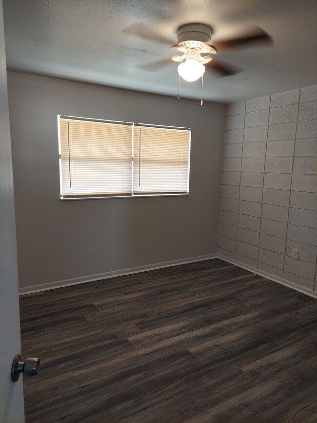 Master Bedroom - 22 Elton St