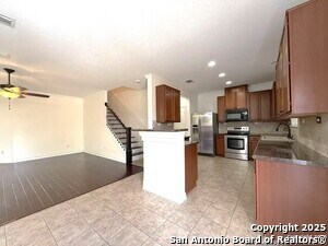 Building Photo - 10135 Maple