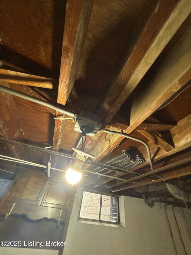 Building Photo - 3445 Allison Way