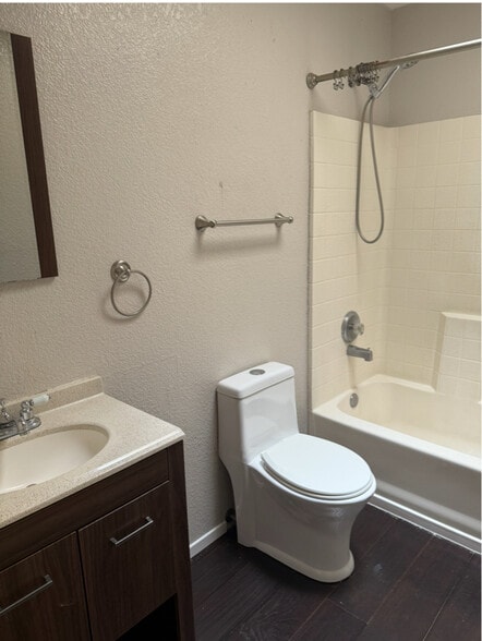 Building Photo - 2481 Tierra Rica Way